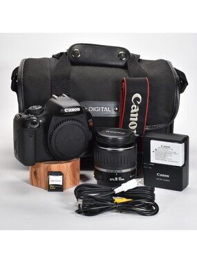 Canon EOS Rebel T2i DSLR 18MP 18-55mm Lens HD Video 6814 Clicks 64GB SD Card